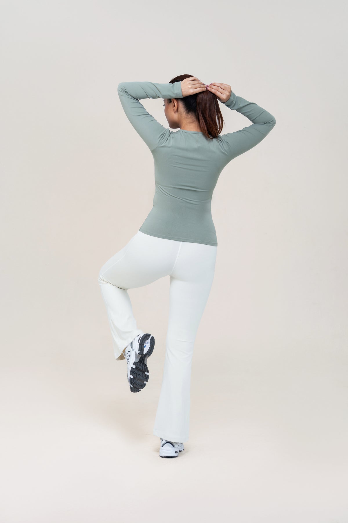 Flare Fit Sculpt Leggings — Ivory White — lifestyle — studio