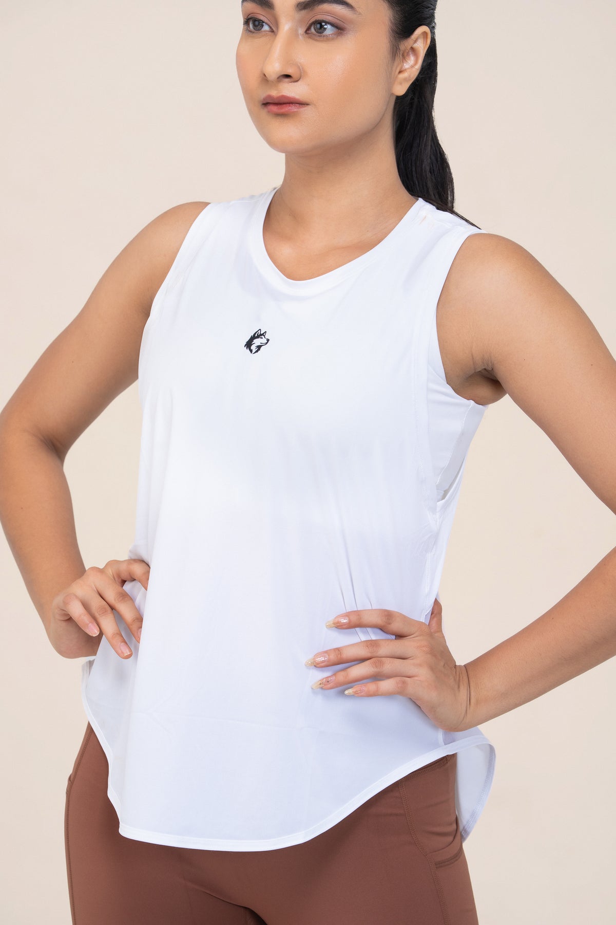 Red Husky Loose Training Tank — White — detail — studio